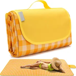 Plaj battaniyesi açık alan piknik battaniyesi Mat ekstra büyük su geçirmez kum geçirmez kamp battaniyesi hafif katlanır taşınabilir