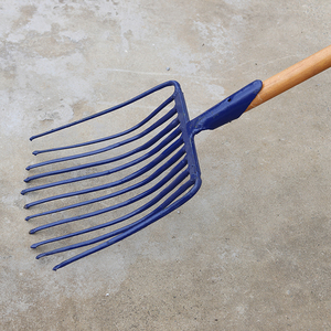 Fourche en acier soudé Xl-blue 11 dents cryptage tête <span class=keywords><strong>de</strong></span> fourche en acier multi-brins <span class=keywords><strong>outil</strong></span> d'entretien <span class=keywords><strong>de</strong></span> construction <span class=keywords><strong>de</strong></span> <span class=keywords><strong>pierre</strong></span> <span class=keywords><strong>de</strong></span> scories ferroviaires - Product Image 3