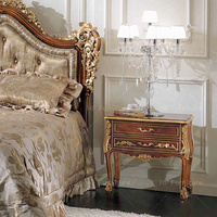 Offre Spéciale Villa Palace Style français Designs classiques Cadre en bois sculpté Ensemble de chambre à coucher de luxe King