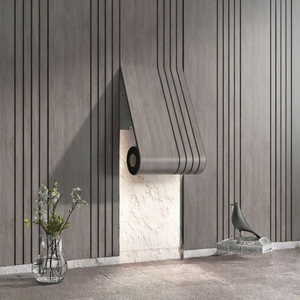 Pannello Murale 3D Effetto Legno Adesivo Autoadesivo Design a Doghe in Rilievo Geometrico Impermeabile Decorazione per Parete TV Carta da Parati Adesiva - Product Image 6