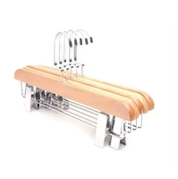 Qualité clip cintre cintre en bois cintre en bois pour vêtements
