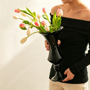 <span class=keywords><strong>Vase</strong></span> en verre noir rétro du milieu du siècle, <span class=keywords><strong>vase</strong></span> sur pied en forme de lampe, <span class=keywords><strong>vase</strong></span> décoratif pour arrangement floral et ornement de la maison - Product Image 3