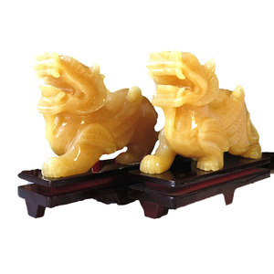 Estatua de Jade Pixiu Tallada Naturalmente en Topacio, Gran Venta - Product Image 5