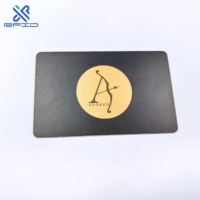 Carte NFC noire mate en plastique personnalisée N TAG215 N TAG213 carte RFID vierge imprimable en PVC