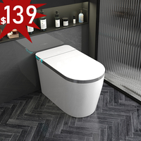 Toilette intelligente en céramique au design moderne, cuvette automatique de salle de bain monobloc avec réservoir