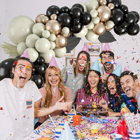 Kits de guirlande de ballons rétro noirs et blancs personnalisés décoration de ballons de fête d'anniversaire de mariage pour la célébration d'anniversaire de remise des diplômes