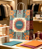 Sac cadeau réutilisable en papier kraft à motif carreaux vintage de luxe imprimé sur mesure, avec poignée plate en papier et ruban, recyclable