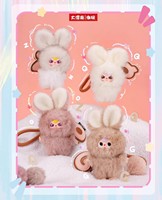Série officielle BABY THREE d'articles suspendus en peluche Super Mini Bunny Set pour les enfants âgés de 3 ans.