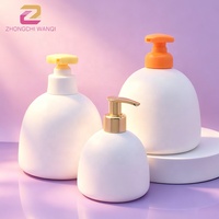 Bouteille pompe en plastique PE vide rechargeable de forme bulbe mignonne de 300 ml et 750 ml pour emballage cosmétique, shampoing et lotion corporelle