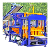 Machine de fabrication de blocs creux en béton QT6-15 avec station hydraulique pour la production de briques de pavage en ciment