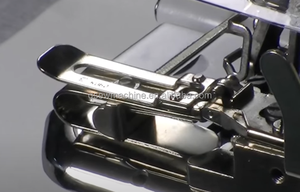 QS-5200DB 3糸フラットベッドオーバーロックブラインドヘミングマシン工業用ミシン - Product Image 2