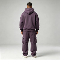Survêtement unisexe style cargo brodé et perlé en molleton avec sweat à capuche et pantalon de jogging multipoches – Tendance, fonctionnel et décontracté
