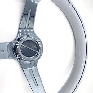 Nuevo Soporte de Aleación de Aluminio de 350 mm, Volante Universal Personalizado de ABS BLANCO - Product Image 3