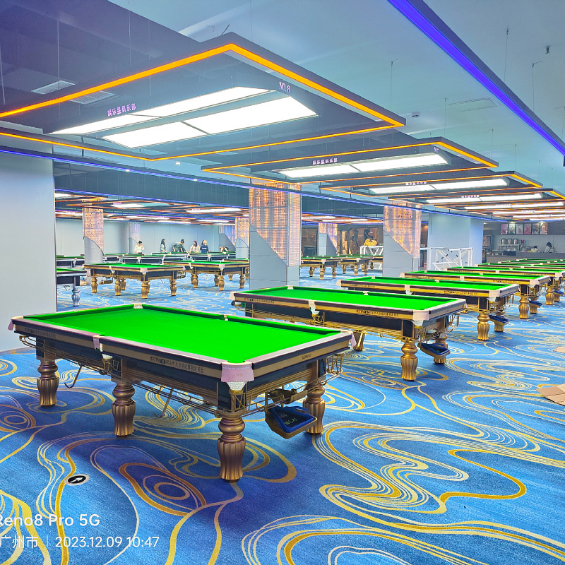 Table de billard à huit pieds avec cadre en bois