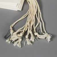 Accessoires vestimentaires, étiquettes suspendues pour vêtements, papier mat gaufré, étiquette suspendue avec cordon