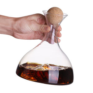 Carafe à whisky de 1000 ml avec montagne en verre borosilicate haute résistance, carafe à vin rouge avec bouchon en forme de boule, logo personnalisé - Product Image 4