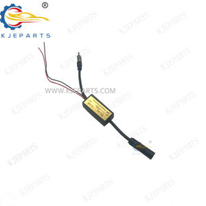 Convertisseur d'antenne de fréquence pour voiture Câble d'antenne FM isolé en PVC Extenseur de bande FM pour autoradio électronique - Product Image 1