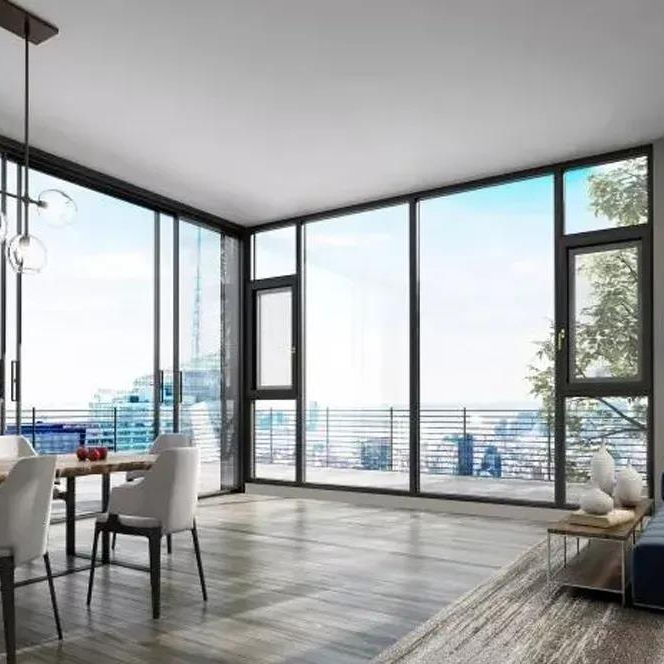 Modern Horizontal Stainless Steel Screen Natural