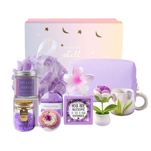 Offerta Speciale 2026: Set Regalo di Lusso Personalizzato per Donne con Lavanda e Bagno di Schiuma, Ideale per Compleanni e Matrimoni - Product Image 1