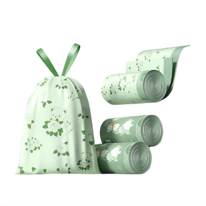 ถุงหูหิ้วแบบมีเชือกผูก ขนาด 4 แกลลอน ลายคาปิบาร่า ผลิตจากวัสดุ LDPET ทนทานต่อการฉีกขาด ควบคุมกลิ่นได้ดี พร้อมสายรัดมือจับยาว ปรับขนาดได้ - Product Image 1