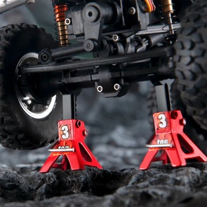 1 Uds. Herramienta de decoración de soporte de reparación de gato ajustable de altura de Metal de simulación para modelo de coche de radiocontrol <span class=keywords><strong>Axial</strong></span> <span class=keywords><strong>SCX24</strong></span> 1/18 1/24 - Product Image 4