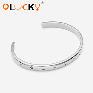 LUCKYJIU Produttore di Gioielli Personalizzati, <span class=keywords><strong>Bracciale</strong></span> Curvo Arcobaleno in Acciaio Inossidabile Impermeabile Placcato <span class=keywords><strong>Oro</strong></span> 18k con Zirconia per Donne - Product Image 2