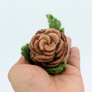 Wholesale Child Felt Yarn Winter Pinecones Ornaments Handmade Christmas Tree Hanging Decorations Eco-Friendly <b>Wool</b> <b>Craft</b> - Product Image 1