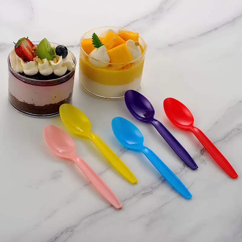 Op Maat Gemaakte Wegwerp Gemengde Kleuren Plastic Lepels 3.6G Wegwerp Ijsschep Dessertlepel Voor Restaurant
