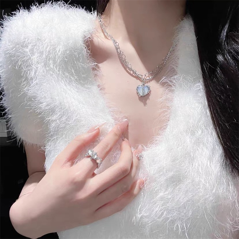[PRIMAUTE] 韓国☆Heart Ring Pearl Necklace Designer fashion, Seoul-fully created | W Concept