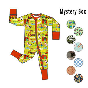 卸売 RTS 混合デザインスタイル 竹製パジャマ ジッパー付きロングセット、ランダムキャラクター柄入り - Product Image 1