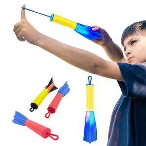 ゴールドメーカーはロゴの子供向けの屋外玩具発光おもちゃの泡指ロケットを制造している