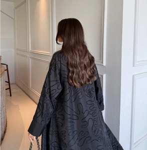 Abaya LEDUO faite à la main en polyester avec imprimé animal, robe noire coupe trapèze, accompagnée d'un châle Sheila pour femmes - Product Image 3
