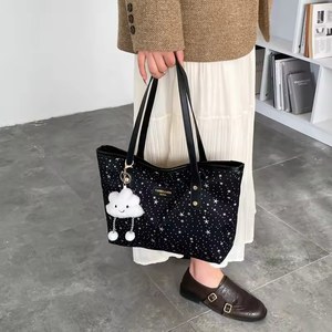 Nuevo Bolso Tote Geométrico de Gran Capacidad para Mujer, con Dos Correas, de Poliéster, Moderno, Casual, Combinable con Todo, con Cierre de Cremallera - Product Image 4