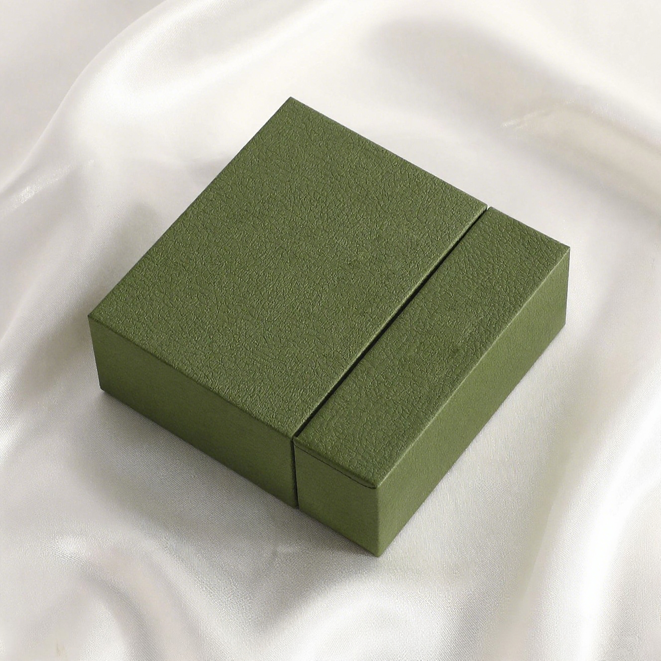 Green(with sponge/no logo)