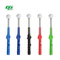 Entraîneur de swing de golf rétractable pour droitiers avec poignée en caoutchouc, accessoires d'entraînement en intérieur pour la force, le rythme et l'échauffement