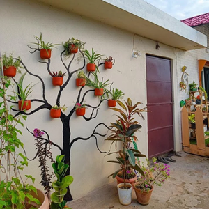 Pots en terre cuite faits à la main pour montage mural, décoration murale intérieure et extérieure, balcon, terrasse, jardin, jardinières suspendues en argile rustique - Product Image 4