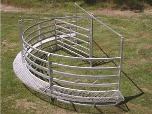 Cadre en acier surélevé Écologique Facile à assembler Les allées <span class=keywords><strong>de</strong></span> course dans la cour <span class=keywords><strong>de</strong></span> panneau <span class=keywords><strong>de</strong></span> clôture <span class=keywords><strong>de</strong></span> bétail - Product Image 3