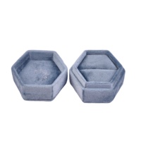 Boîte à bijoux hexagonale en velours avec doublure en velours, logo personnalisé pour le rangement des bagues et des boucles d'oreilles, idéale pour les propositions de mariage et l'emballage de bijoux de luxe