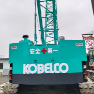 رافعة زاحفة مستعملة كوبيلكو 55 طن، رافعة زاحفة هيدروليكية كوبيلكو 7055 مستعملة بحالة جيدة - Product Image 4