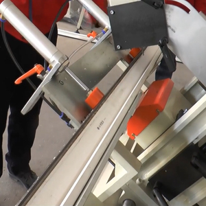 Machine à rainurer à trois têtes à haute stabilité - Rainures de tous types pour fenêtres en <span class=keywords><strong>PVC</strong></span> de qualité moyenne à élevée - Product Image 5