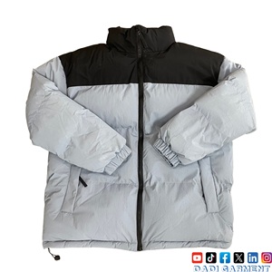Chaquetas de Invierno Acolchadas para Hombre al por Mayor y al Detal, Cómodas, con Cuello Alto, Impermeables, Ecológicas, con Capucha, a la Moda, de Lona Justify - Product Image 1