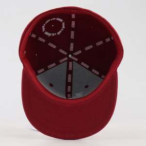 Casquette tendance 100% coton à 6 panneaux, visière courte, style éthéré, casquette de baseball à la mode pour hommes et femmes, broderie haute qualité - Product Image 4