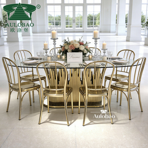 Tables et chaises de salle à manger modernes de luxe avec plateau en verre et pieds en laiton doré pour hôtel et usage domestique - Product Image 6