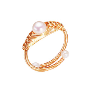 Bracelet en perles d'eau douce de Zhuji fait à la main, conçu avec de petits points, fil de cuivre plaqué or enveloppé de soie, produit de niche unique - Product Image 5