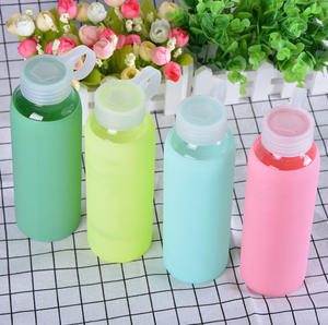 热销产品促销160/220/300毫升硼硅酸盐竹盖玻璃水瓶带硅胶套 - Product Image 4