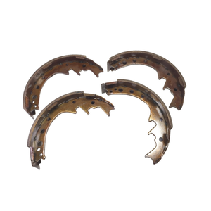 Kit de frein arrière pour Toyota Hilux LN106 1988-1997 OE 04495-26061 0449526061 - Product Image 2