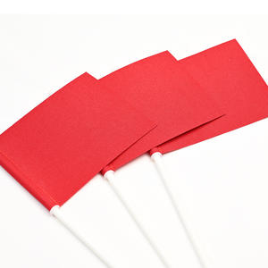 Copa para hoyos de golf de acero inoxidable con banderas rojas y mástiles, suministros portátiles para golf al aire libre para práctica y entrenamiento - Product Image 2