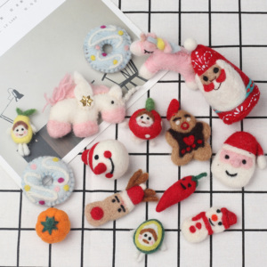 Accessoires décoratifs faits à la main pour Noël en gros, nouveaux pendentifs en feutre en forme <span class=keywords><strong>de</strong></span> poupée pour l'arbre, cadeau, fleuriste - Product Image 2