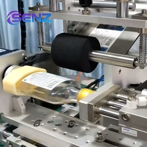 Aplicador de Etiquetas Versátil para Frascos de Vidrio Redondos, Especialmente Diseñado para Todo Tipo de Botellas de Vidrio Redondas, Incluidas Botellas de Vino y Esencias - Product Image 3