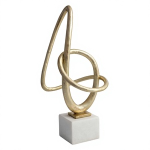 Escultura de anillo geométrico clásica hecha a mano en aluminio chapado en oro, decoración minimalista de lujo, arte de escultura de anillo geométrico. - Product Image 1
